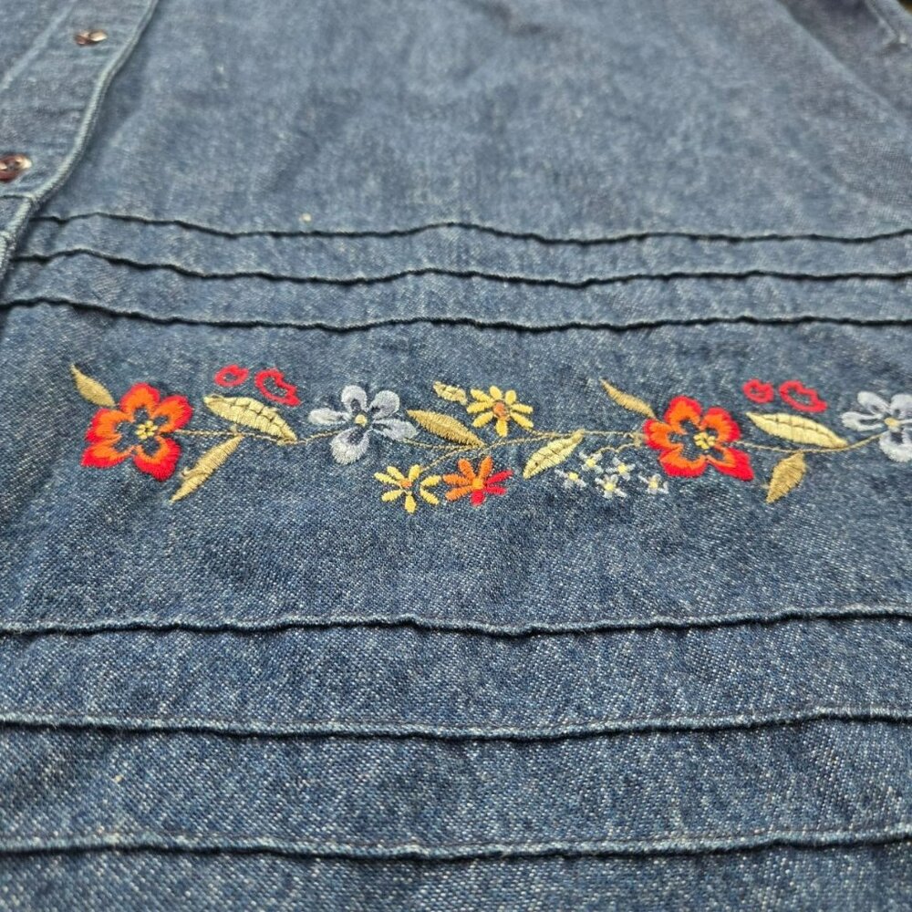Blair Jean button up top Women's size Large Cotton with Embroidery flowers denim - Picture 7 of 8